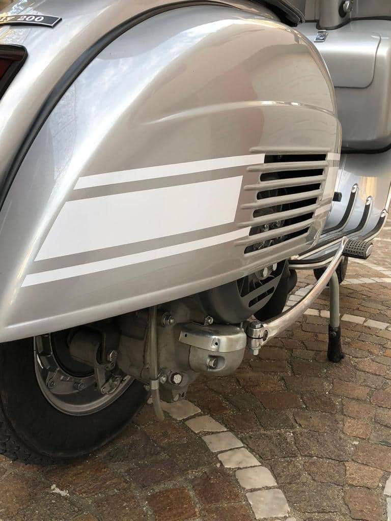 Vespa 200 Rally image