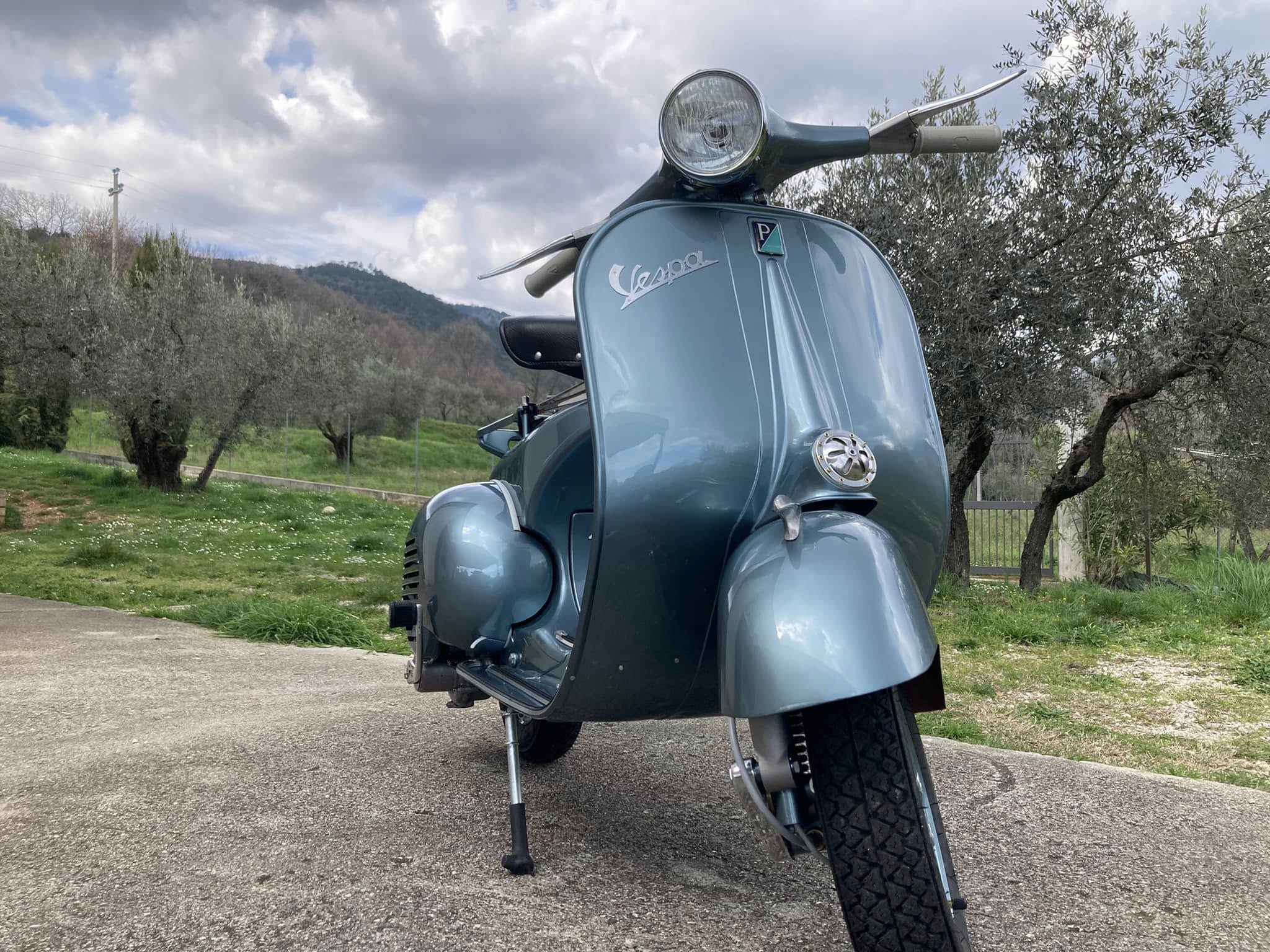 Vespa 150 image