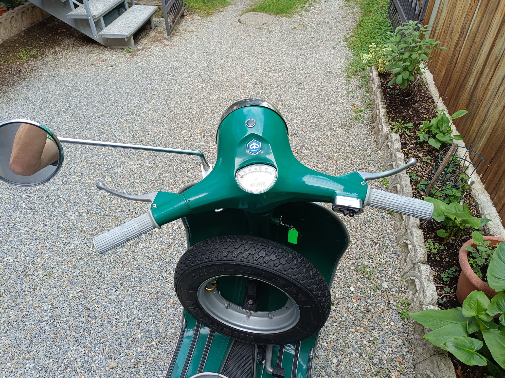 Vespa 150 Sprint Veloce image