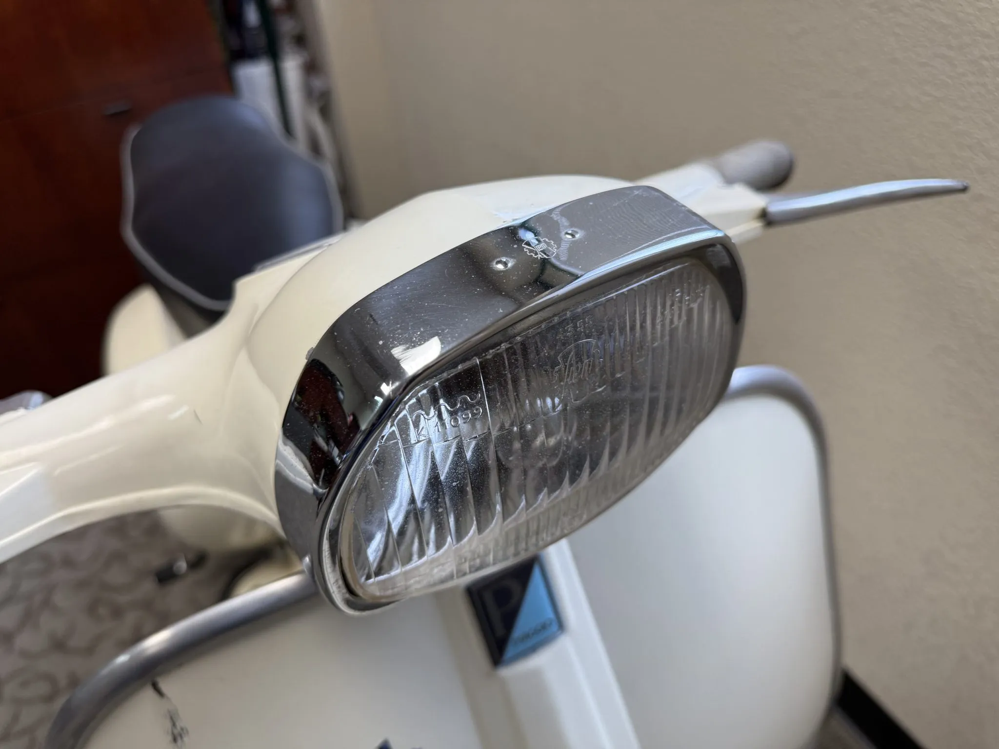 Vespa 150 GL image