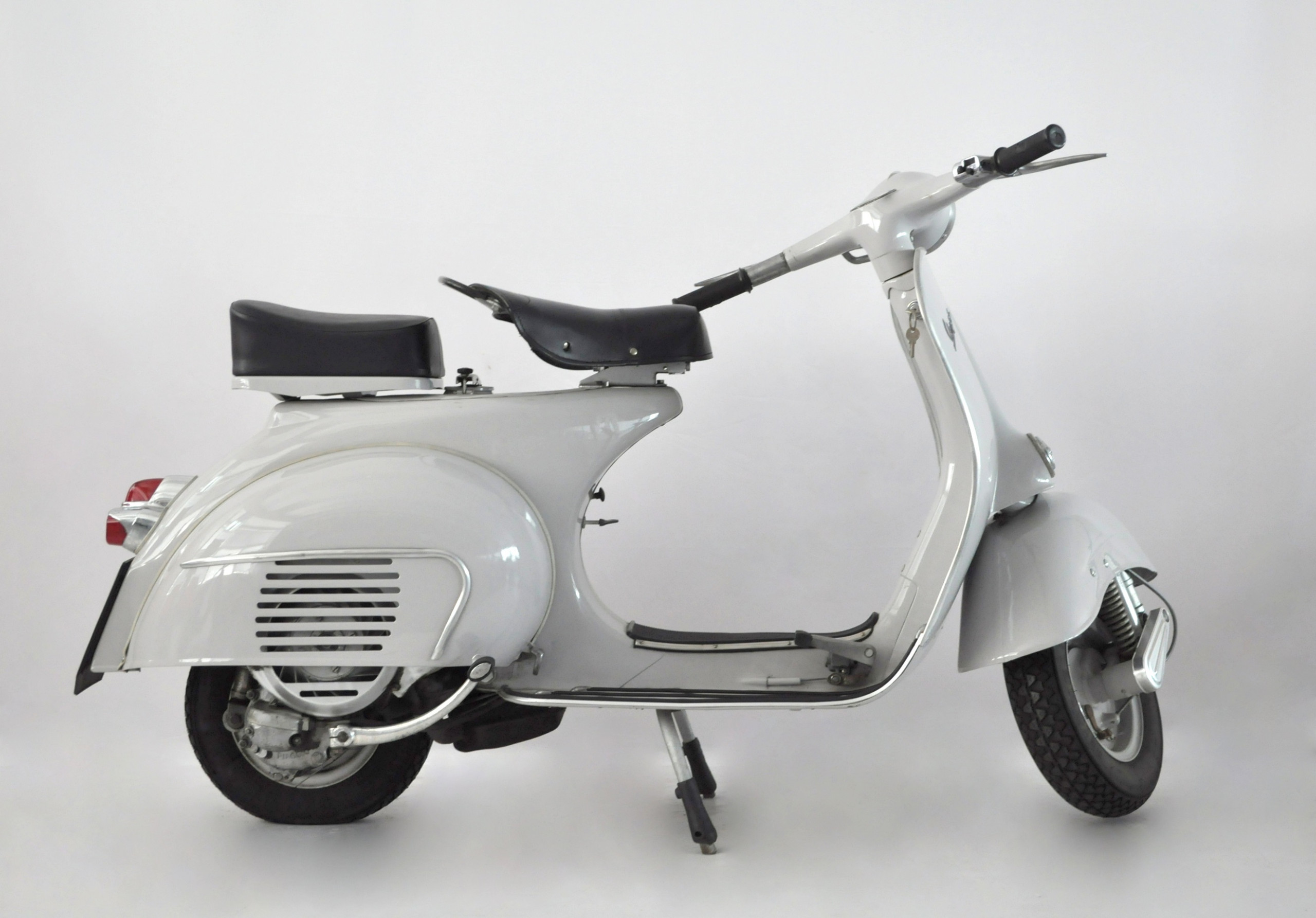 Vespa 125 VNB image