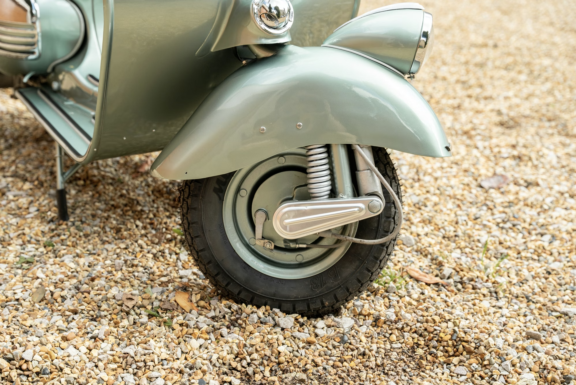 Vespa 125 image