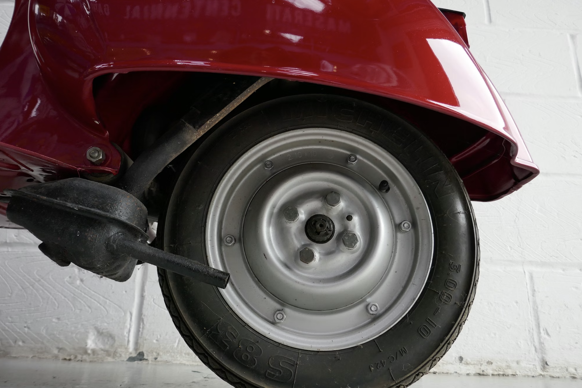 Vespa 50 Revival image