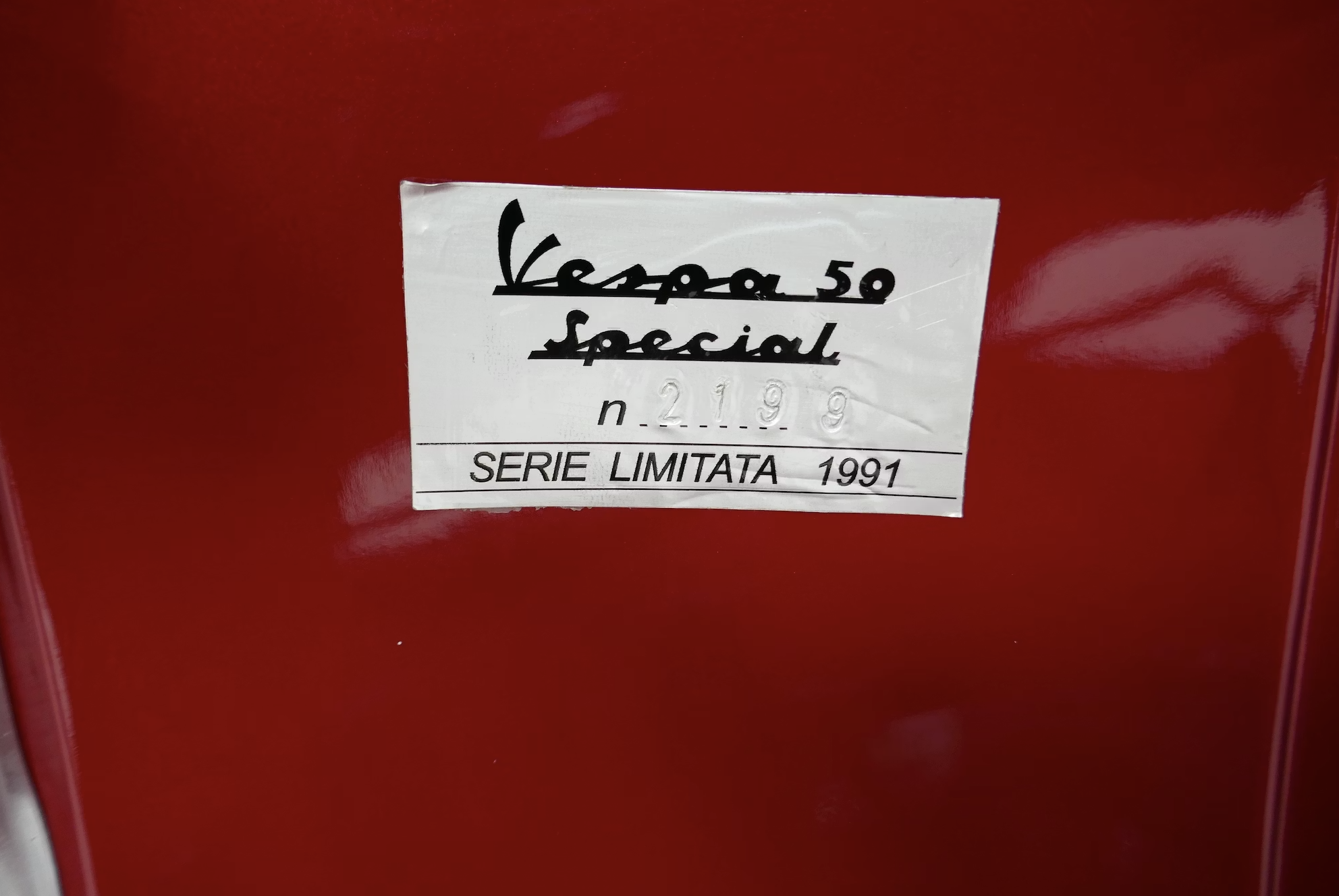 Vespa 50 Revival image