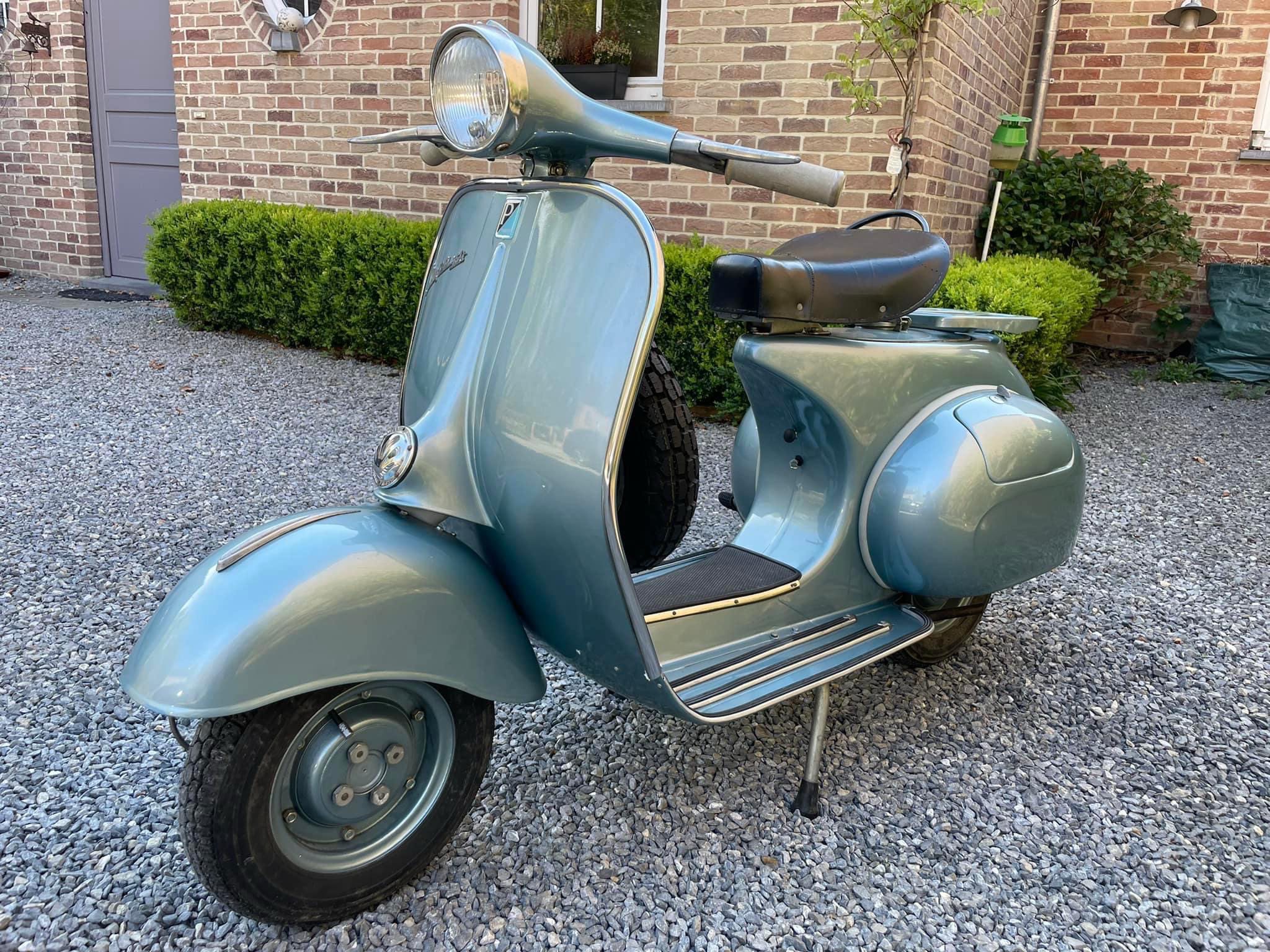 Vespa 150 VBA image
